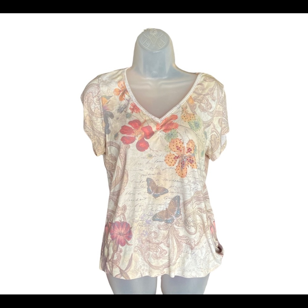 Gorgeous one world floral top